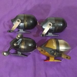 Lot of 4 Fishing Reels